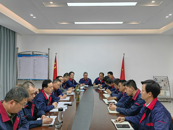 王壽良到第二建筑工程事業(yè)部調研 王壽良到第二建筑工程事業(yè)部調研